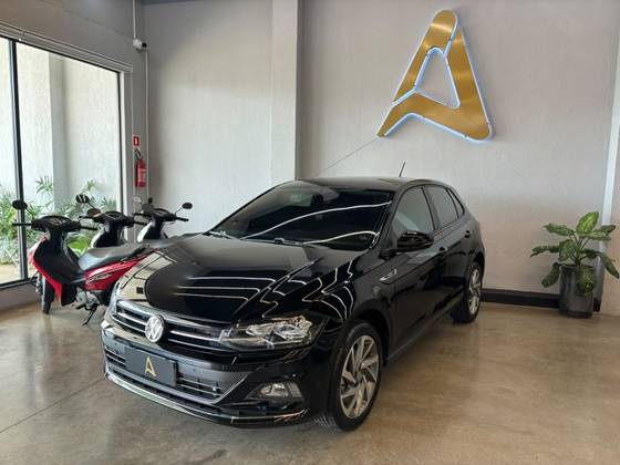 VOLKSWAGEN POLO 1.0 200 TSI HIGHLINE AUTOMÁTICO